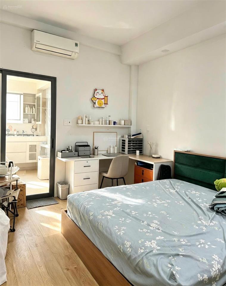 Ngộp  nhà hẻm 4m lâm văn bền q7 3 tầng 4 pn giá 9 tỷ