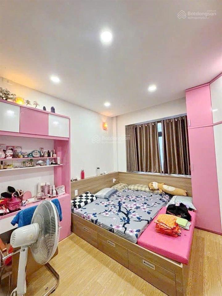 Ngộp  ra nhanh mặt tiền 5 tầng đường số chợ tân mỹ q7 giá 12,99 tỷ
