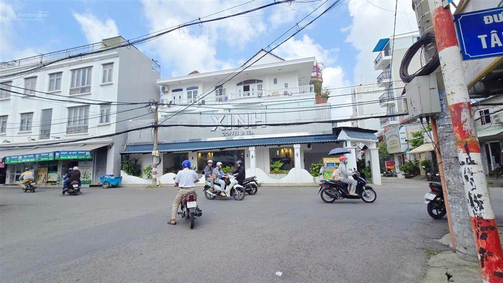 Siêu phẩm góc mtkd đường tân mỹ quận 7 cạnh đh marketing giá 16,5 tỷ