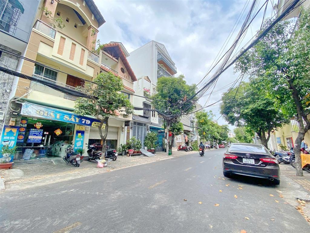 Chdv hầm, 7 tầng thu nhập 2 tỷ/năm mt đường số 79 q7 giá 35,8 tỷ