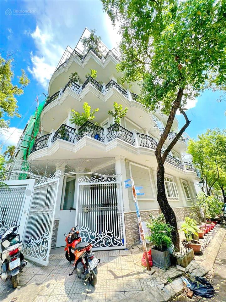 26,8 tỷ (bớt lộc)  góc 2 mt 6x18m, 3 tầng kdc tân quy đông quận 7