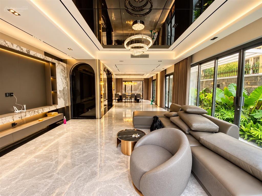 Siêu phẩm 3 tầng 240m2 villa view sông tân quy đông quận 7 giá 49 tỷ