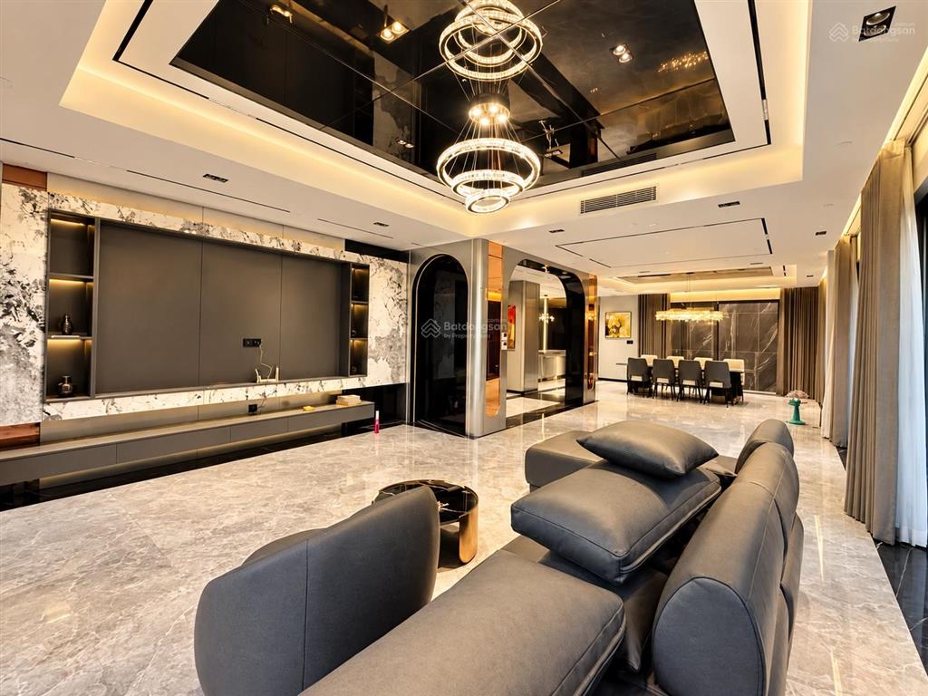 Siêu phẩm 3 tầng 240m2 villa view sông tân quy đông quận 7 giá 49 tỷ