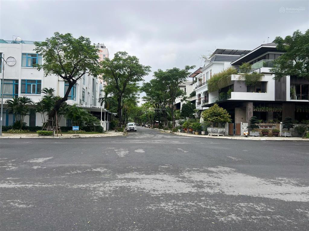 Bán lô góc ngã 4 euro village 1 sát cầu rồng, view sông hàn (hàng hiếm)