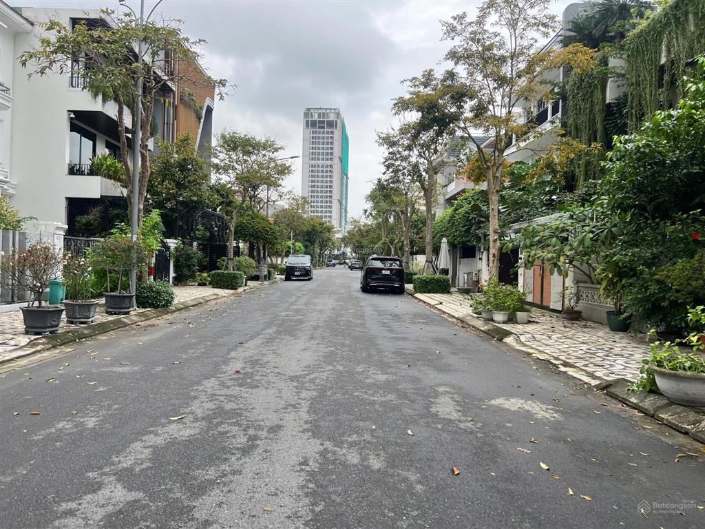 Bán lô góc ngã 4 euro village 1 sát cầu rồng, view sông hàn (hàng hiếm)