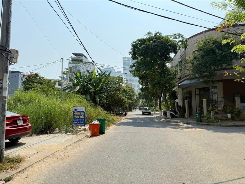Bán lô đất 2 mặt tiền trước sau đường lê thước, gần công viên hồ nghinh 90m2 16 tỷ