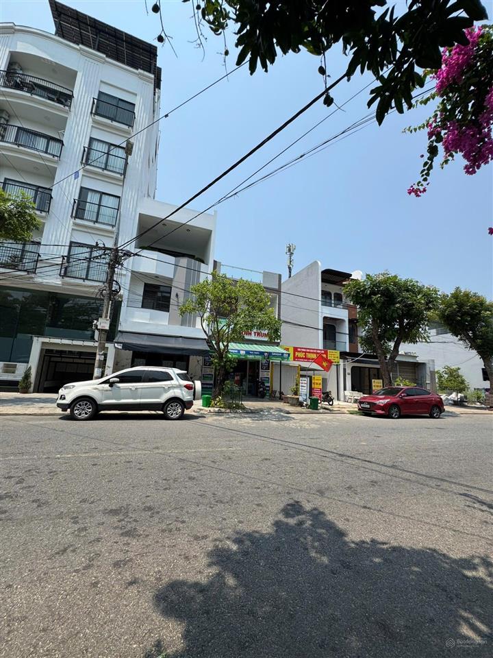 Bán nhanh lô đoàn khuê giai đoạn 1 khu nam việt á 110m2 giá 11,3 tỷ tl