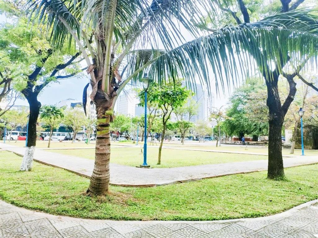 Bán lô đất đẹp đường dương trí trạch gần biển phạm văn đồng, sơn trà  75m2 giá 10,7 tỷ