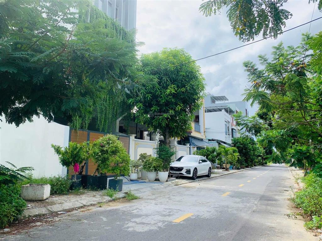 Bán lô mỹ đa tây 10 khu nam việt á gần cầu tiên sơn  110m², giá 8.5 tỷ