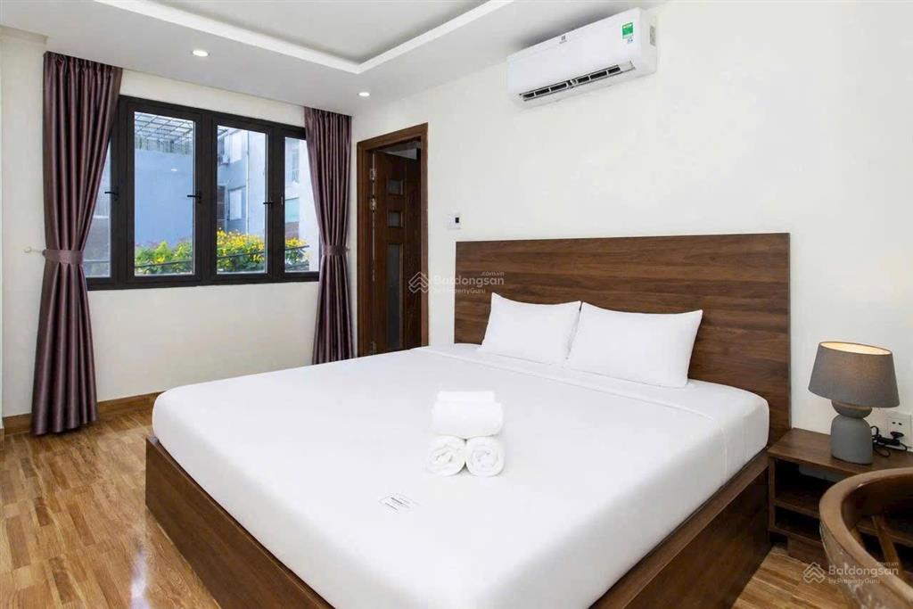 Bán tòa khách sạn 6 tầng khu khuê mỹ đông gần hồ xuân hương  16 phòng  20 tỷ