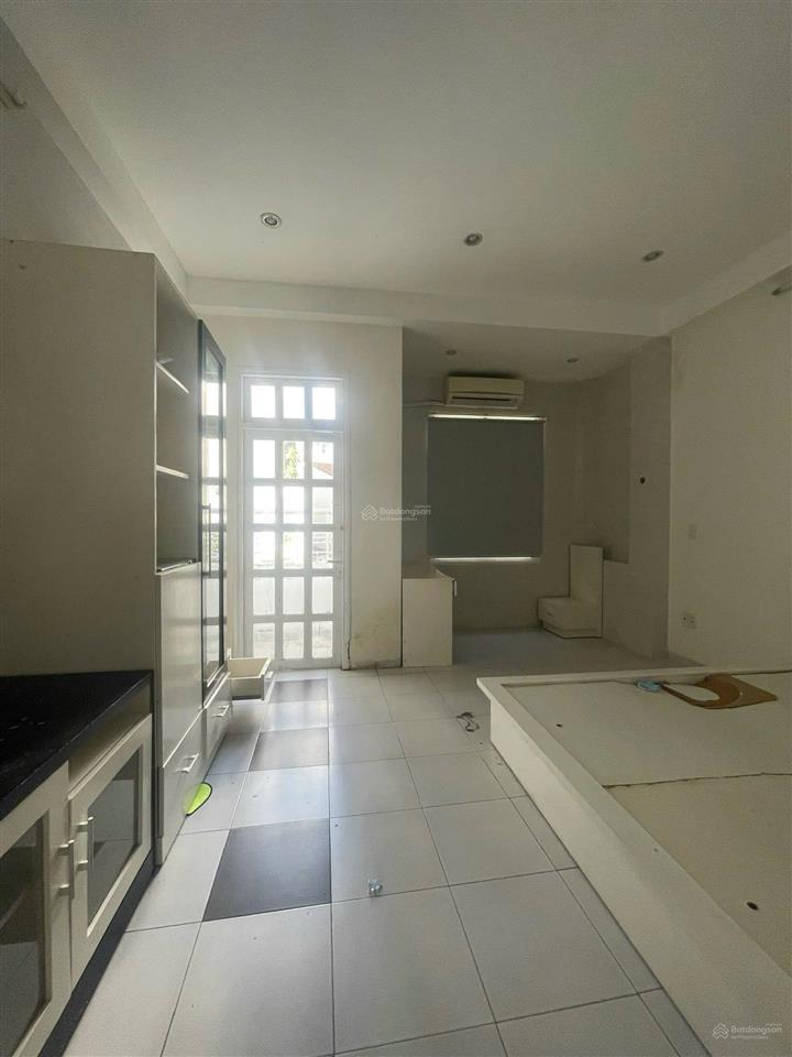 Bán gấp nhà 3 tầng đường phước mỹ 1 sát biển mỹ khê, sơn trà