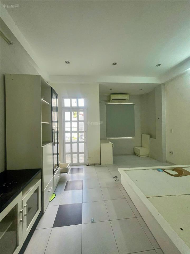 Bán gấp nhà 3 tầng đường phước mỹ 1 sát biển mỹ khê, sơn trà