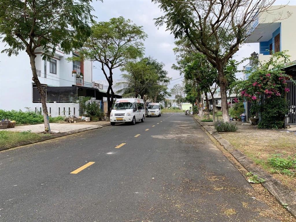 Bán lô đất đường 7m5 kim đồng khu biển tân trà, 161m2 giá tốt 8,8 tỷ