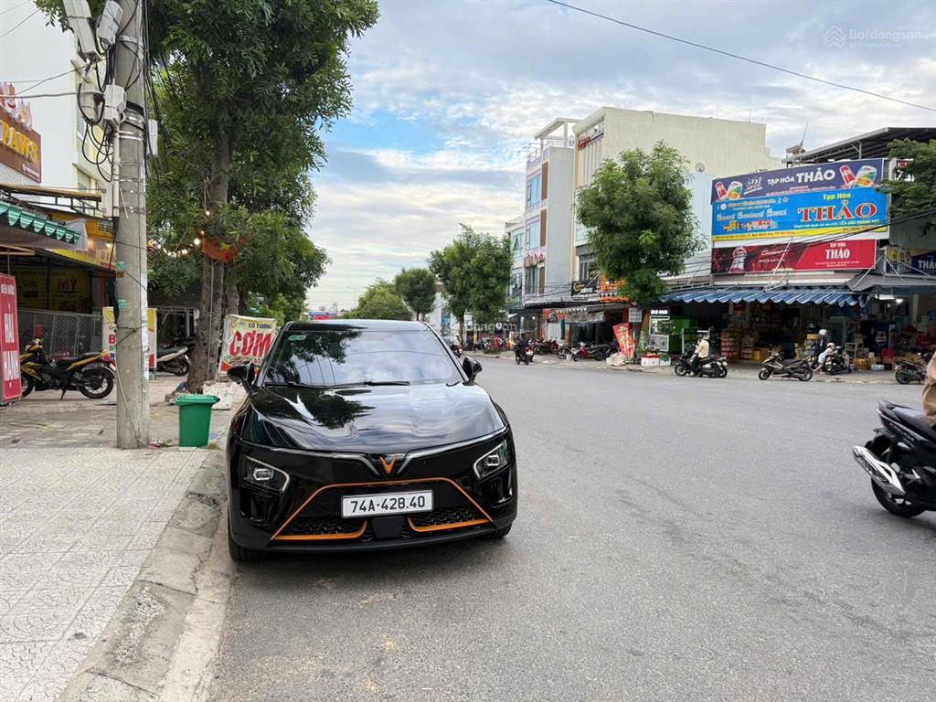 Bán đất đường nhựa 5m bùi tá hán, ngũ hành sơn 196m2 giá 10,8 tỷ