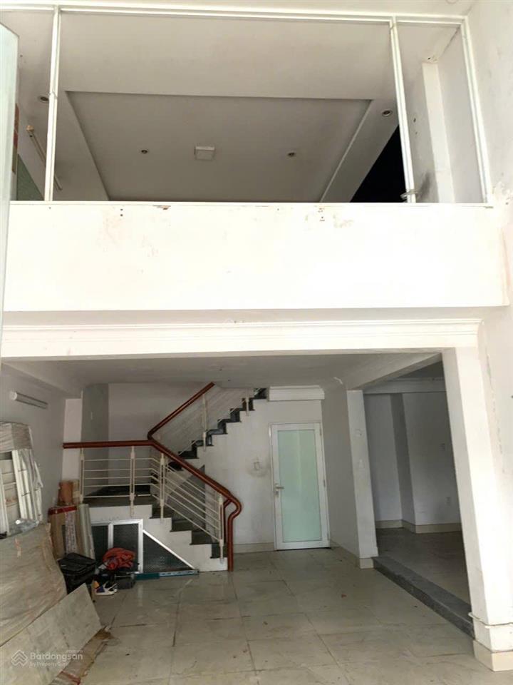 Bán nhà 2 mặt tiền đường ngô quyền gần cầu rồng và trần thị lý vị trí kinh doanh tốt