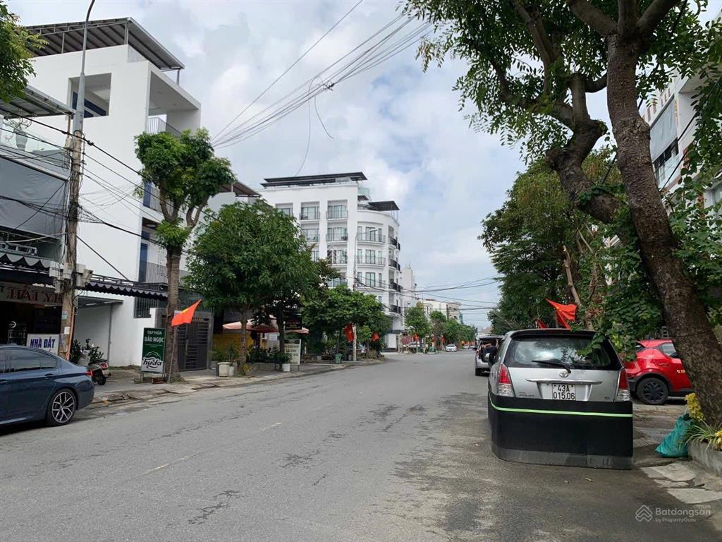 Bán đất 125m2 đường 11m5 đoàn khuê, sát sông hàn, khu nam việt á