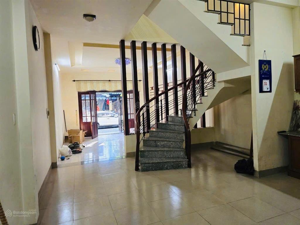 Bán rẻ nhà 2 tầng đường 10m5 trịnh công sơn, hòa cường, hải châu giá 12 tỷ tl