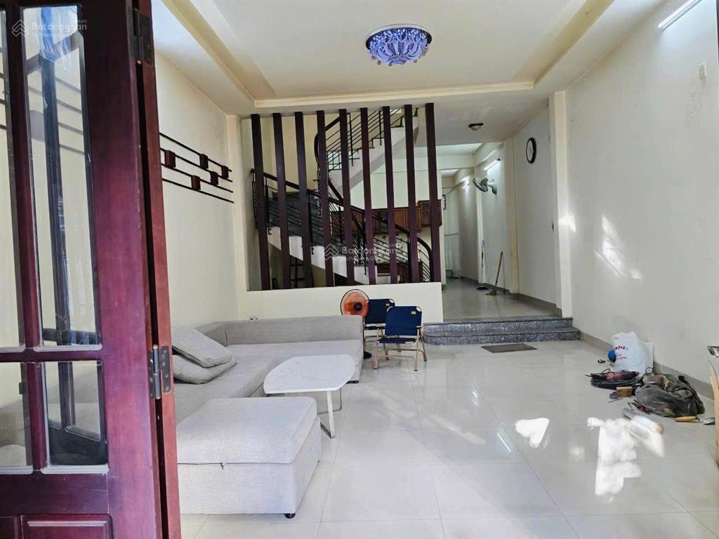 Bán rẻ nhà 2 tầng đường 10m5 trịnh công sơn, hòa cường, hải châu giá 12 tỷ tl