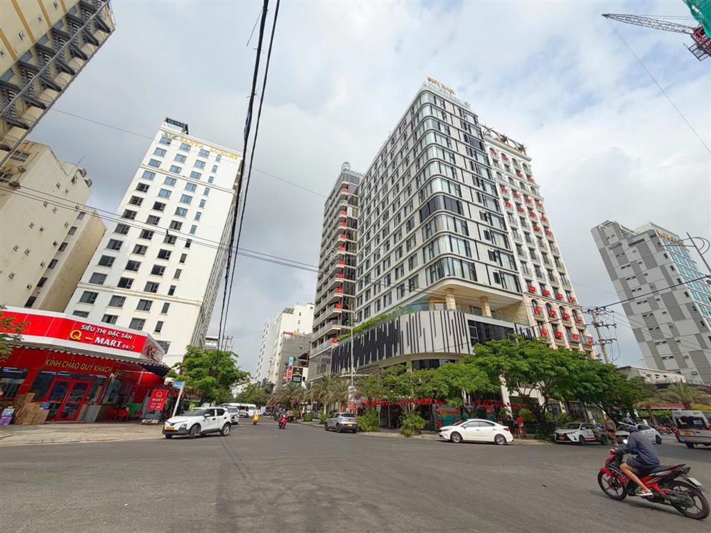 Bán cặp đất đường 10m5 đỗ bá thông thẳng ra bãi biển mỹ khê, trung tâm khu phố tây an thượng