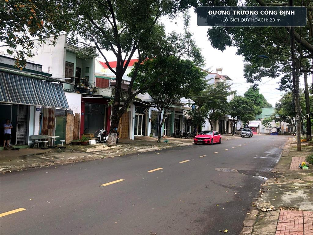 Chính chủ bán nhà đất liền kề 2 mặt tiền trương công định, ngang 4.1 x 23m, thuận tiện kinh doanh.