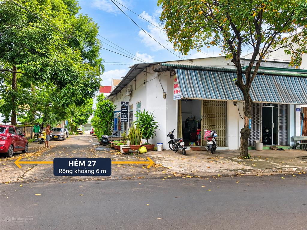 Chính chủ bán nhà đất liền kề 2 mặt tiền trương công định, ngang 4.1 x 23m, thuận tiện kinh doanh.