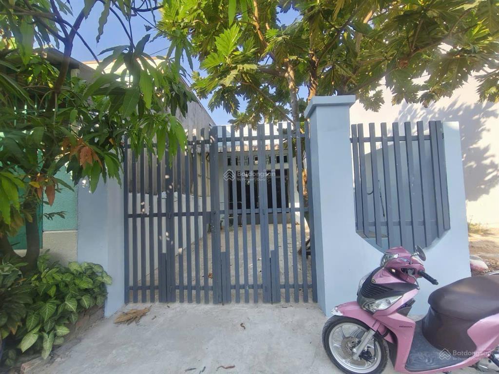 Cần bán gấp nhà đất chính chủ  mỹ hạnh nam (long an)