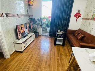 Bán căn hộ cao ốc xanh, quận 9, căn 1pn 1wc 50m2, có nội thất, giá 1tỷ5  0903 353 ***