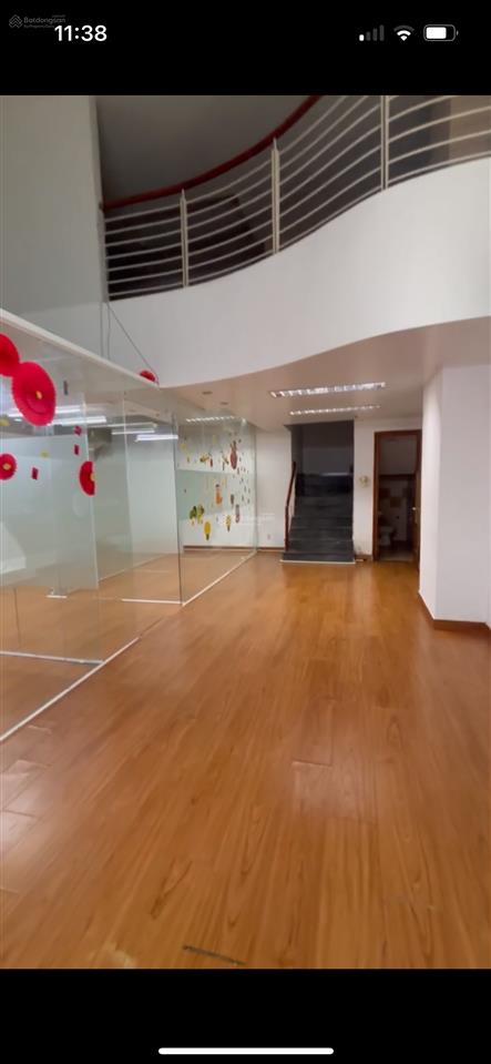Cho thuê shophouse 1 trệt 1 lửng 5pn 185m2 phù hợp làm vp cty, 20triệu/tháng.  0903 353 ***