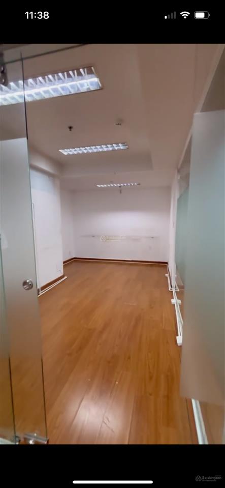 Cho thuê shophouse 1 trệt 1 lửng 5pn 185m2 phù hợp làm vp cty, 20triệu/tháng.  0903 353 ***