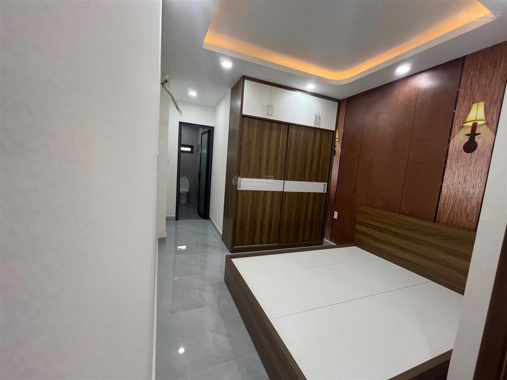 Chính chủ bán nhà mặt tiền trần hưng đạo, tân phú, 98m2, 5 tầng, nội thất cao cấp, giá 16.8 tỷ
