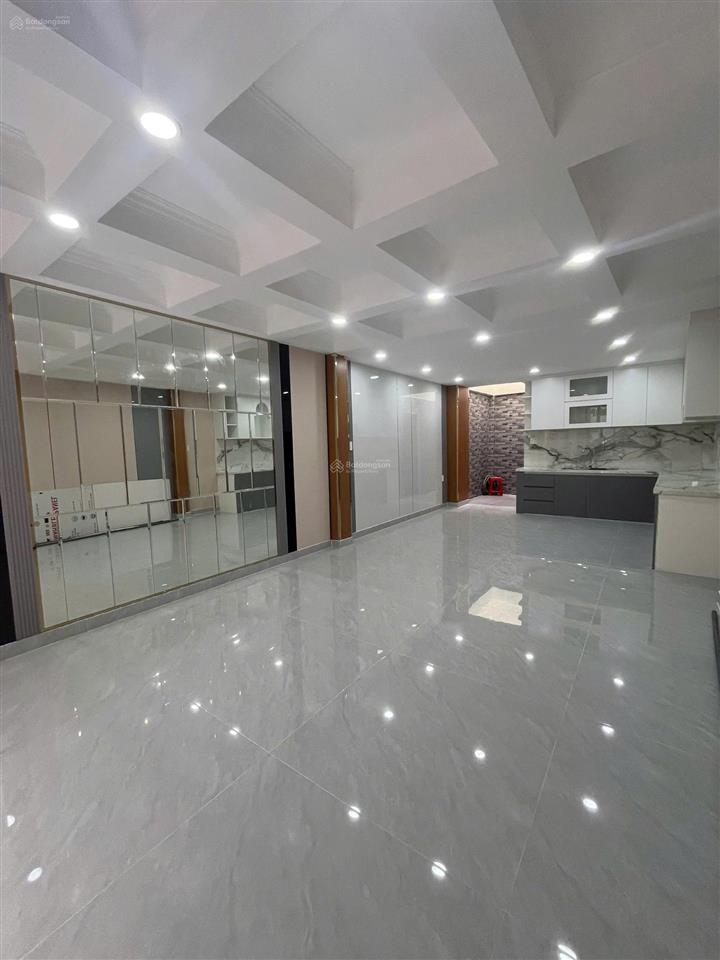 Chính chủ bán nhà mặt tiền trần hưng đạo, tân phú, 98m2, 5 tầng, nội thất cao cấp, giá 16.8 tỷ
