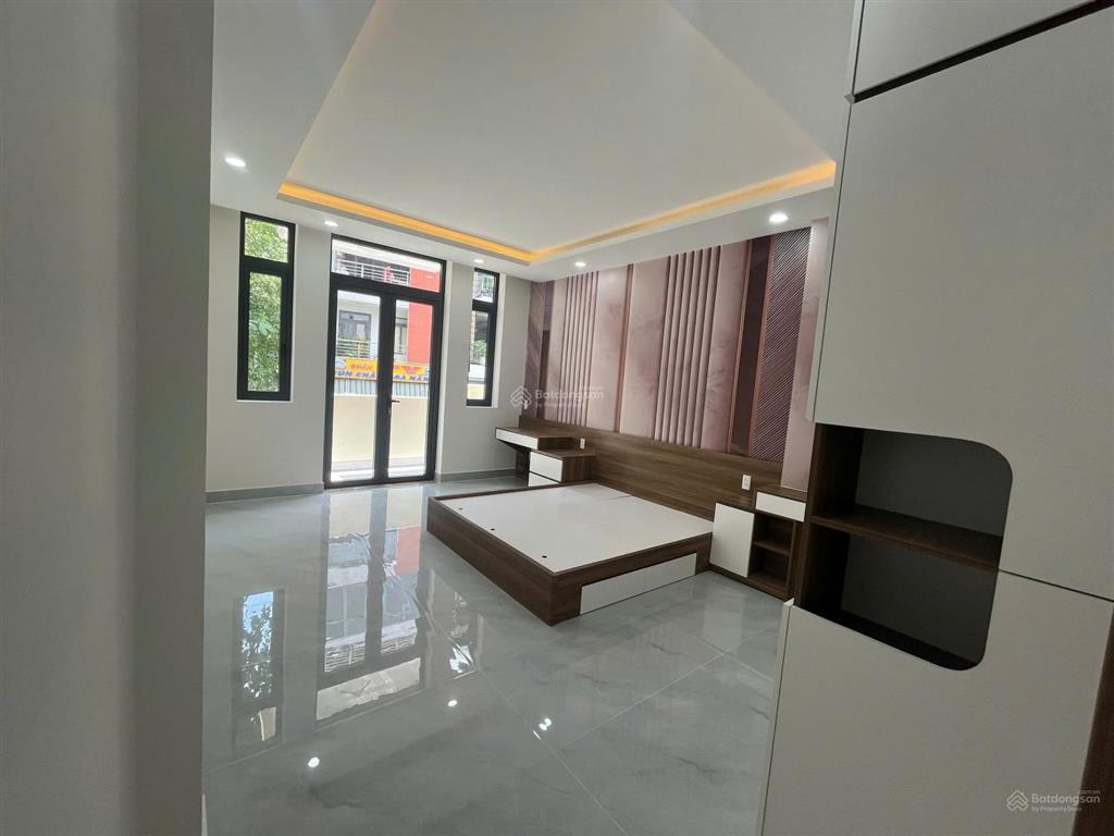 Chính chủ bán nhà mặt tiền trần hưng đạo, tân phú, 98m2, 5 tầng, nội thất cao cấp, giá 16.8 tỷ