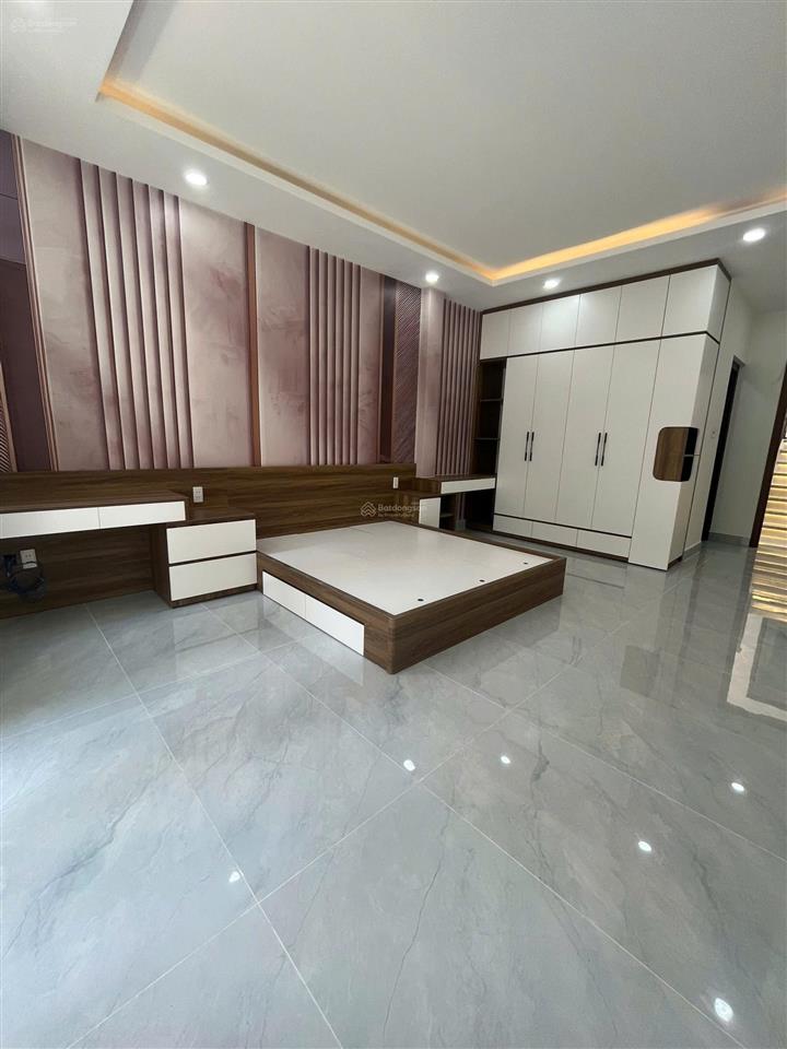 Chính chủ bán nhà mặt tiền trần hưng đạo, tân phú, 98m2, 5 tầng, nội thất cao cấp, giá 16.8 tỷ