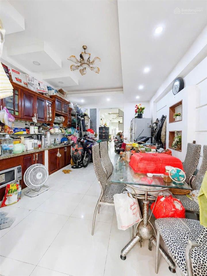 Bán nhà 2 mặt tiền tôn thất thuyết, 16,2 tỷ, 95m2, 4 tầng view đẹp, hot!