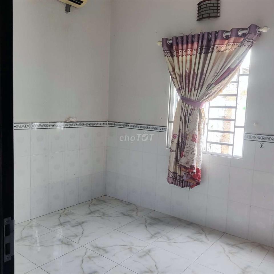 phòng trọ giờ giấc tự do gần cầu Nguyễn Văn cừ q8