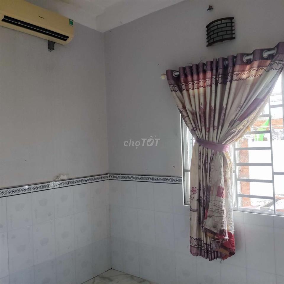 phòng trọ giờ giấc tự do gần cầu Nguyễn Văn cừ q8