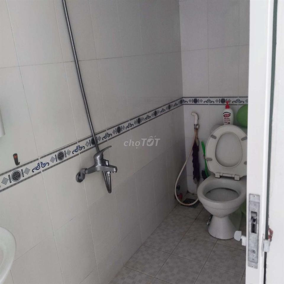 phòng trọ giờ giấc tự do gần cầu Nguyễn Văn cừ q8