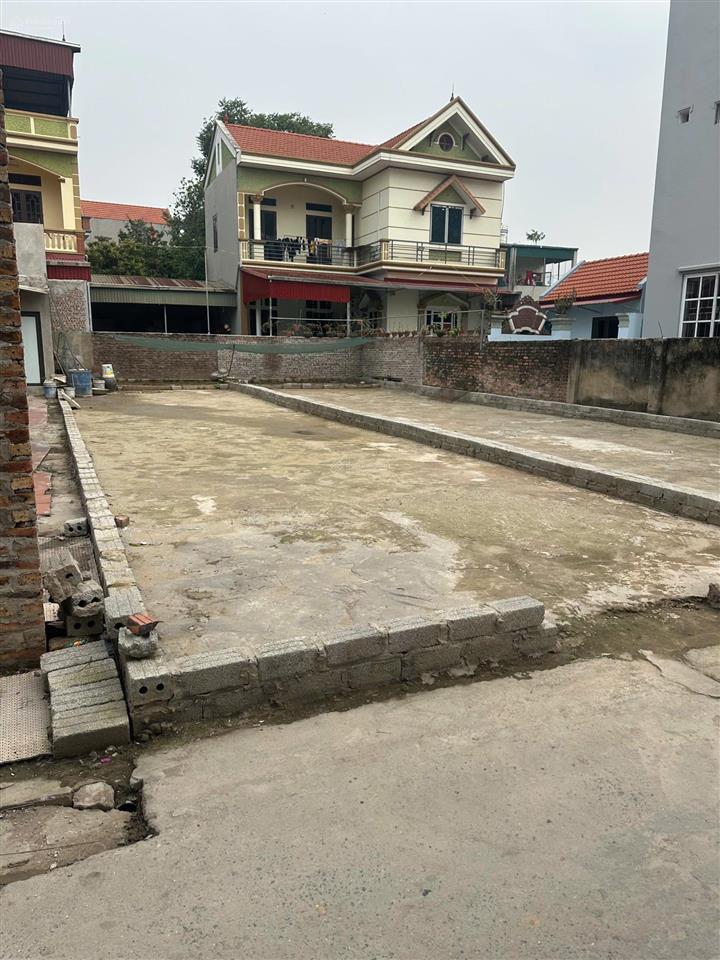 Chính chủ đất ô tô đỗ cực đẹp, trục chính làng quất động, thường tín