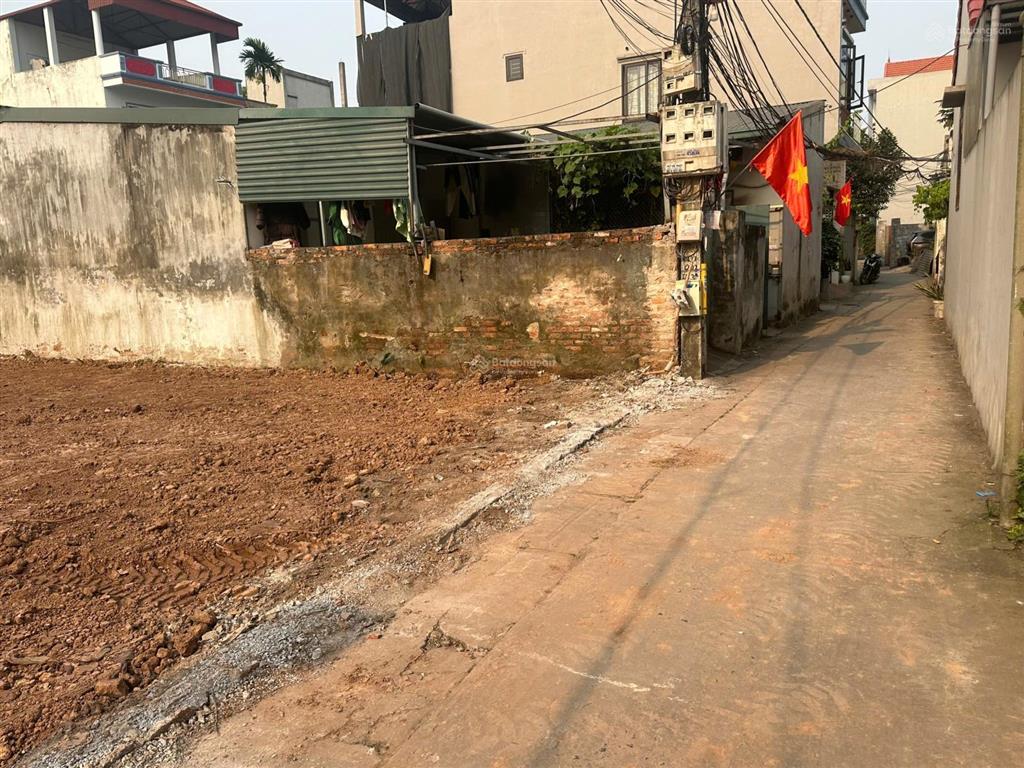 Bán đất thường tín, dt 80m2, ô tô vào tại quất động vị trí đẹp gần quốc lộ 1a