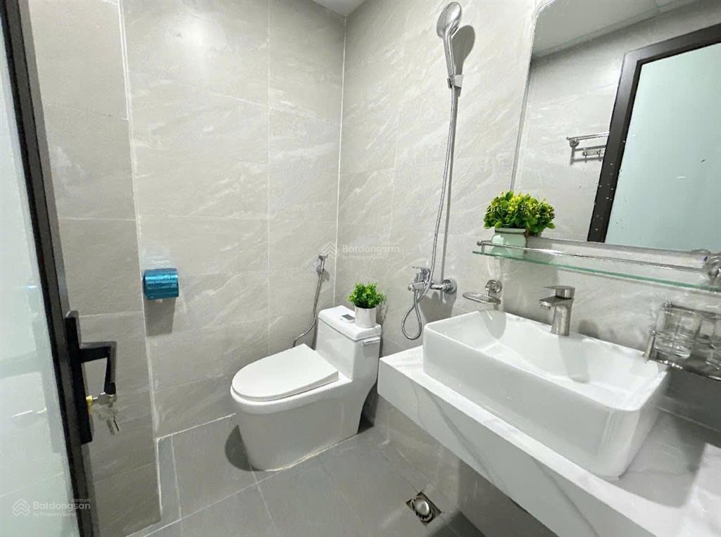 Cần cho thuê căn 1pk 1pn đẹp full đồ ngõ 45 cự lộc, thanh xuân ngã tư sở