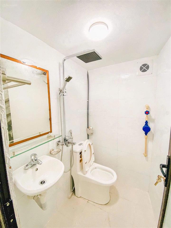Cho thuê ccmn cực đẹp giá rẻ ngõ 111 triều khúc, tân triều