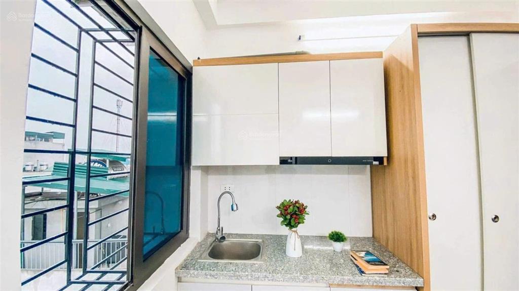 Cho thuê ccmn cực đẹp giá rẻ ngõ 111 triều khúc, tân triều