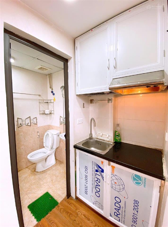 Cho thuê ccmn đẹp, thoáng, giá 4tr5 tại ngõ 51 lương khánh thiện, hoàng mai