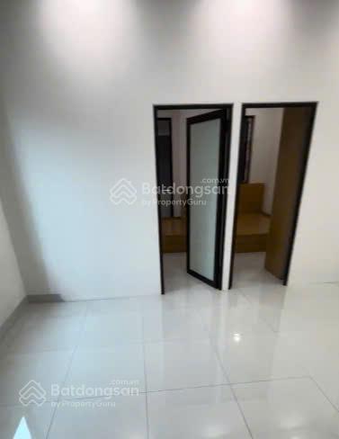 Cho thuê ccmn 2 ngủ full đồ đẹp thoáng tại 189 nguyễn ngọc vũ, yên hòa