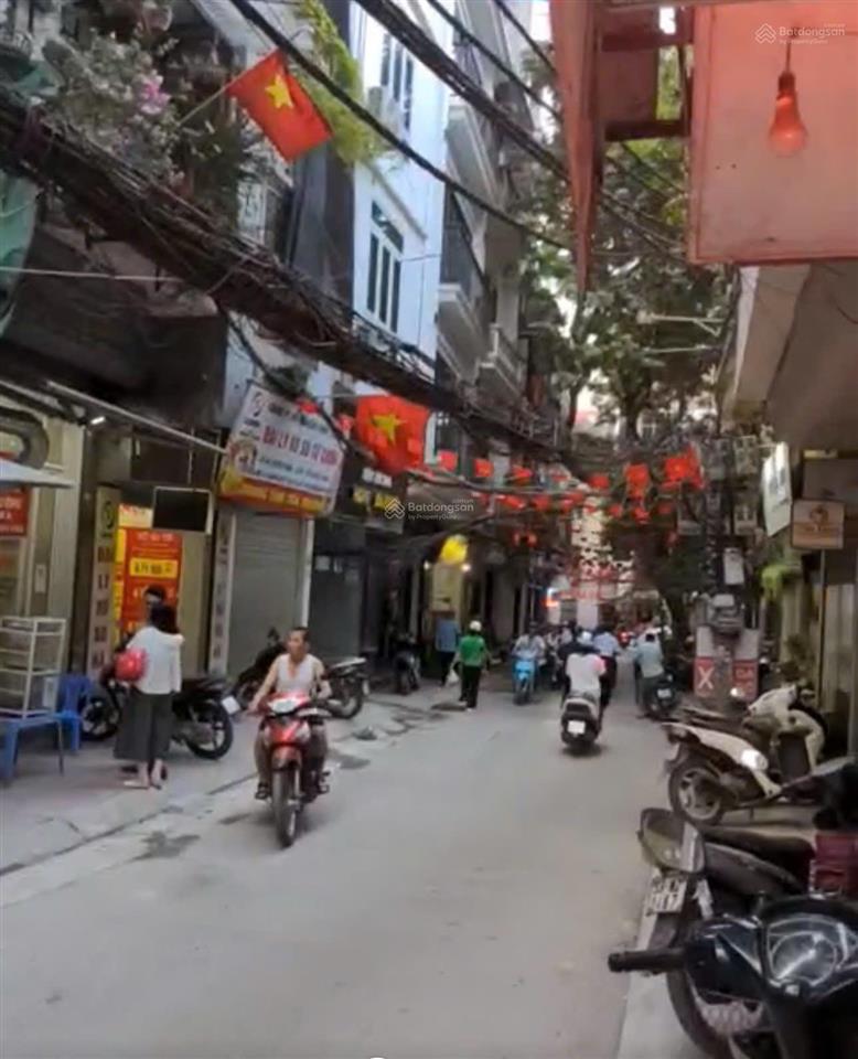 Cho thuê mặt bằng kinh doanh 30m đẹp đông dân ngõ 612 la thành, ba đình