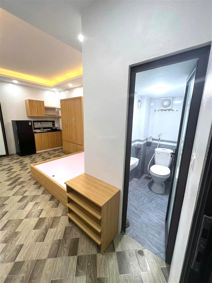 Cho thuê ccmn 25m2 đẹp thoáng 4tr5/th tại ngõ 467 lĩnh nam, hoàng mai