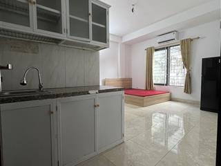 Cho thuê ccmn 24m giá 4tr5 rẻ đẹp ngõ 128 đình thôn  mễ trì