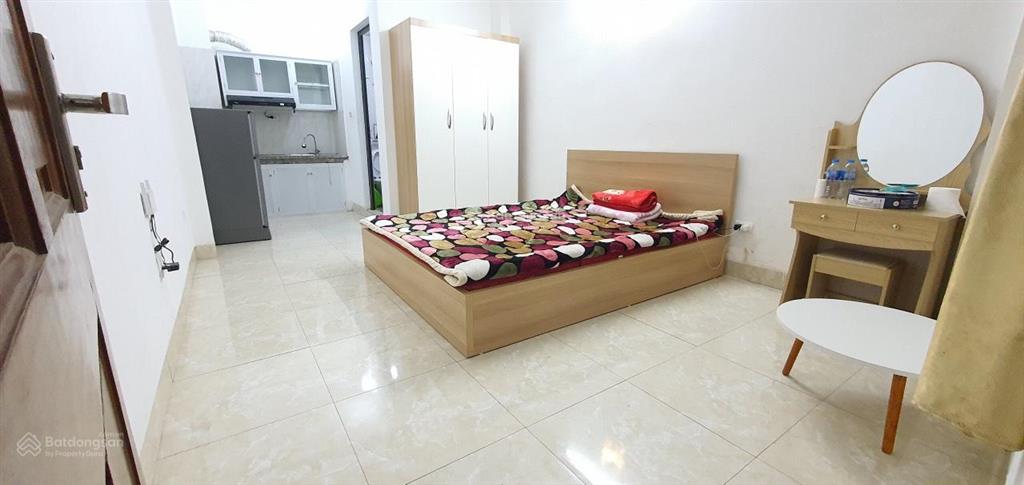 Cho thuê ccmn 24m giá 4tr5 rẻ đẹp ngõ 128 đình thôn  mễ trì