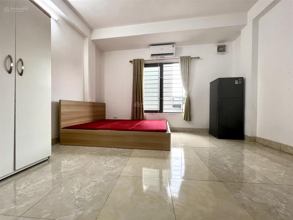 Cho thuê ccmn 24m giá 4tr5 rẻ đẹp ngõ 128 đình thôn  mễ trì