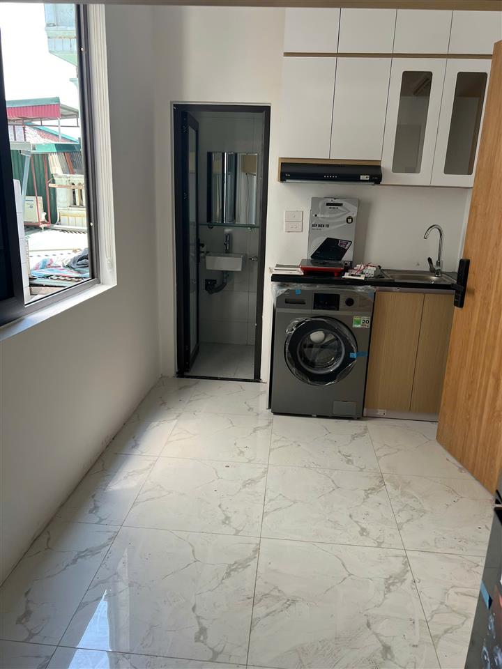 Cho Ccmn Full đồ 23m đẹp mới 100% thoáng tại 14 Quang Trung, Hà Đông